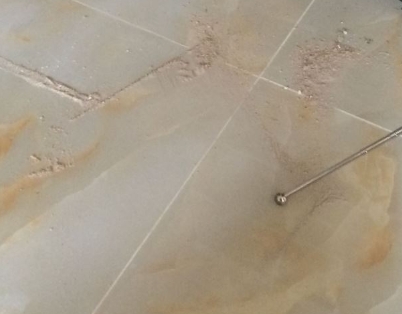 建邺瓷砖空鼓维修公司分享粘合剂选择不当在瓷砖铺贴过程中可能导致以下问题